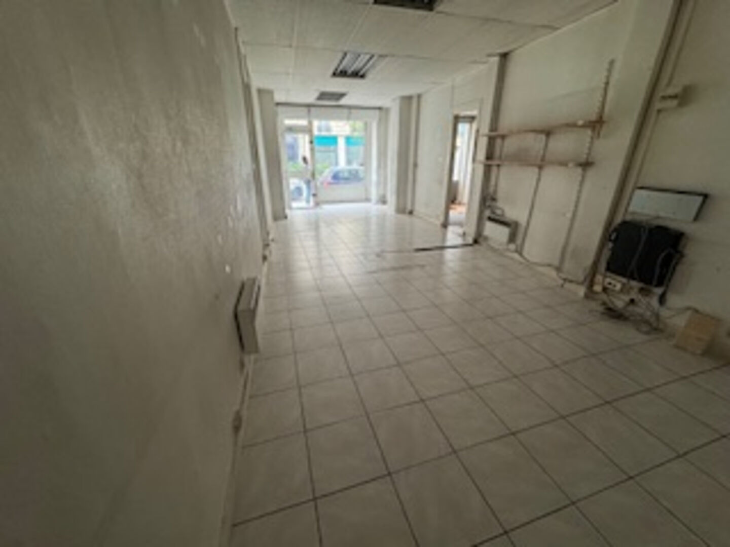 Local commercial Paris 1 pièce(s) 31 m2 2 Local commercial Paris 1 pièce(s) 31 m2 2