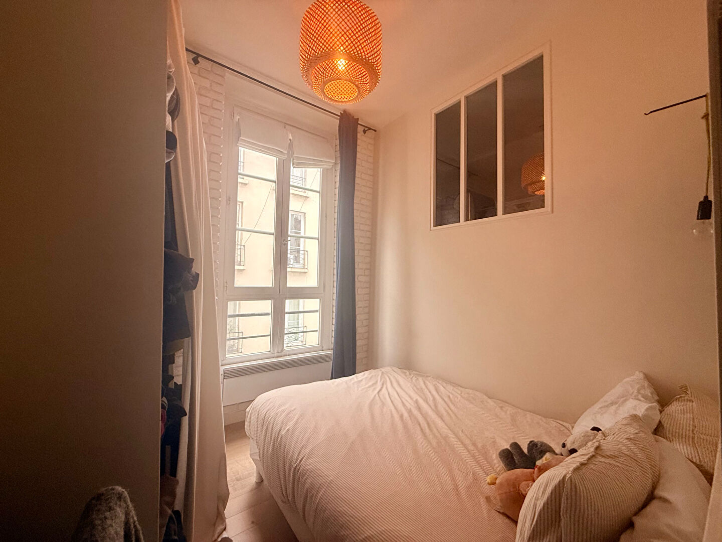 Charmant 2 pièces rénové vendu loué au Coeur du 2 ème arrondissements 3 Charmant 2 pièces rénové vendu loué au Coeur du 2 ème arrondissements 3