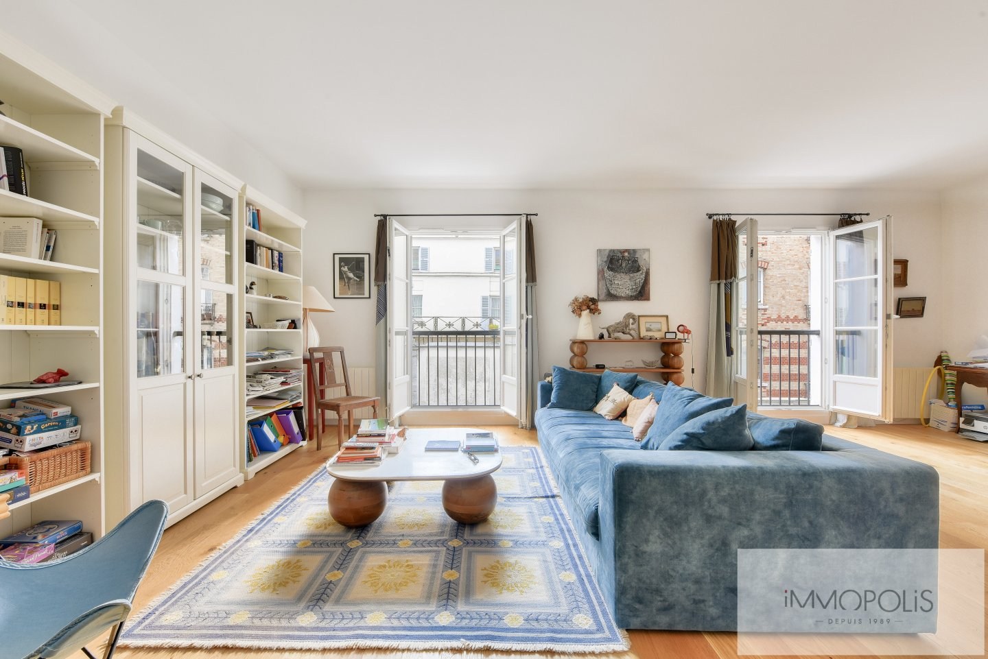 SOLD OCCUPIED – Private residence at Moulin de la Galette in Montmartre. 7