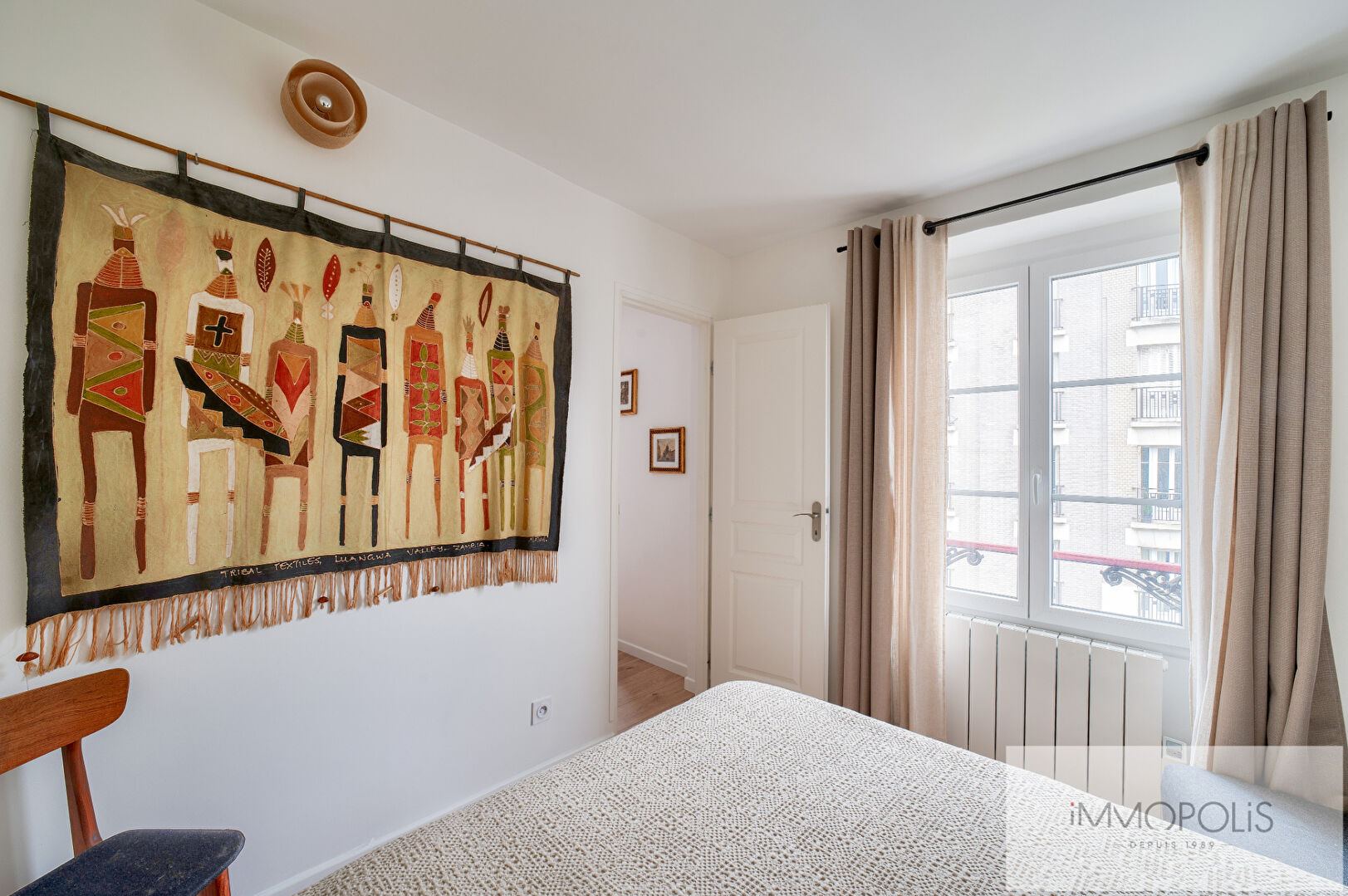 Abbesses – Bateau Lavoir : 3 pièces rénové avec vue dégagée 10