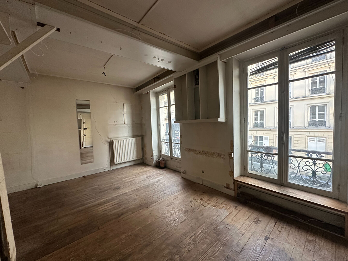 Rue RAVIGNAN – Appartement Paris 2 pièces 3