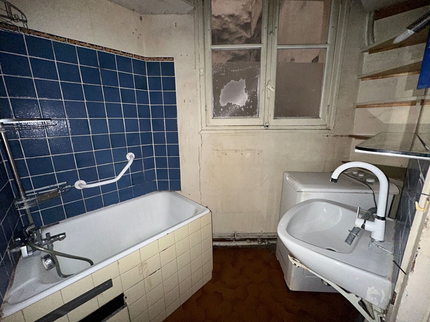 Rue RAVIGNAN – Appartement Paris 2 pièces 6