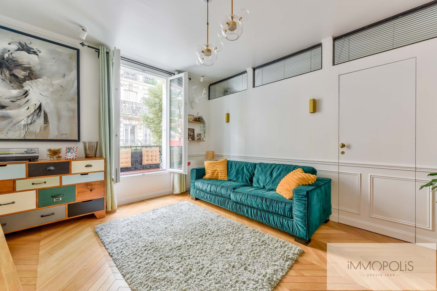 Turnkey apartment on rue Lamarck! 3