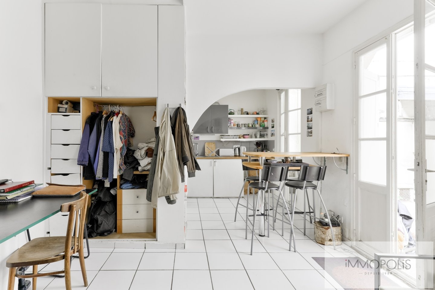 Courtyard building of 60 m2 in Abbesses 4