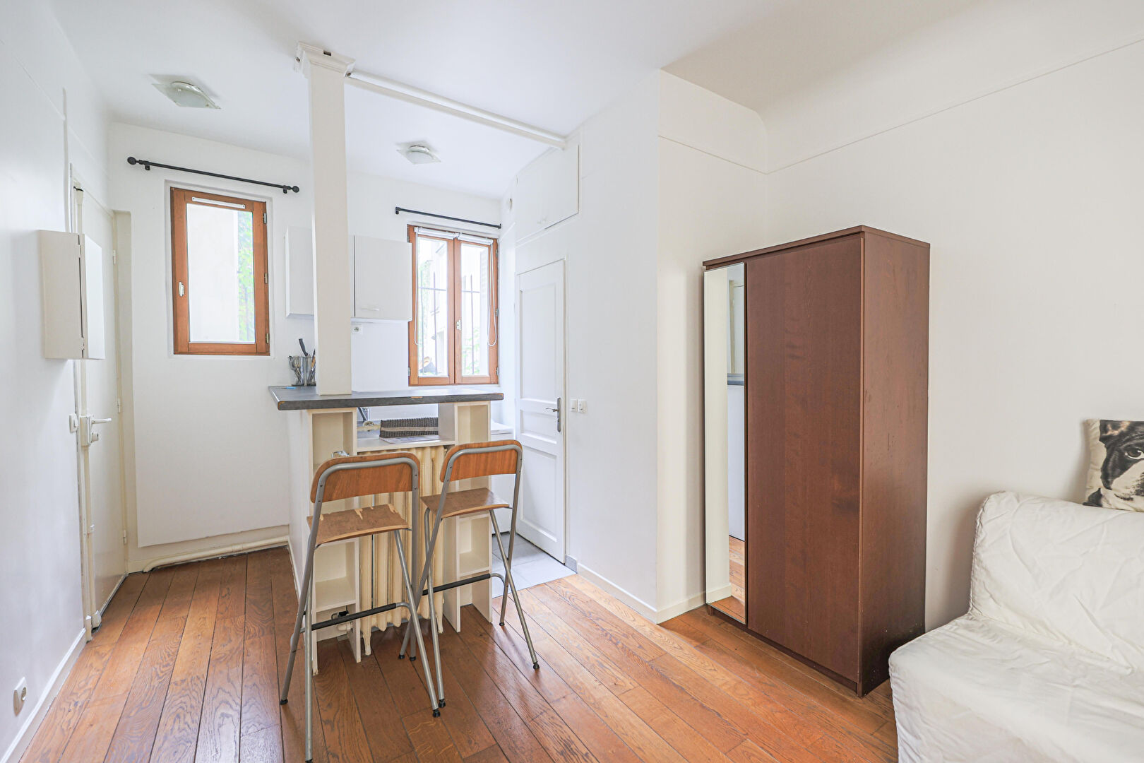 Crossing studio in the heart of the 18th! 2 Crossing studio in the heart of the 18th! 2