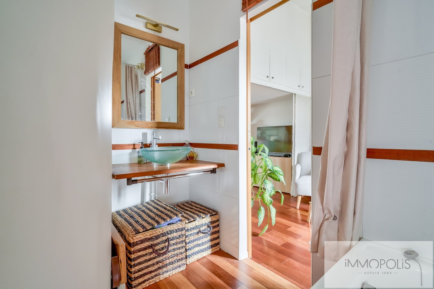 VILLAGE RAMEY – SUPERB APARTMENT WITH CHARACTER 15 VILLAGE RAMEY – SUPERB APARTMENT WITH CHARACTER 15