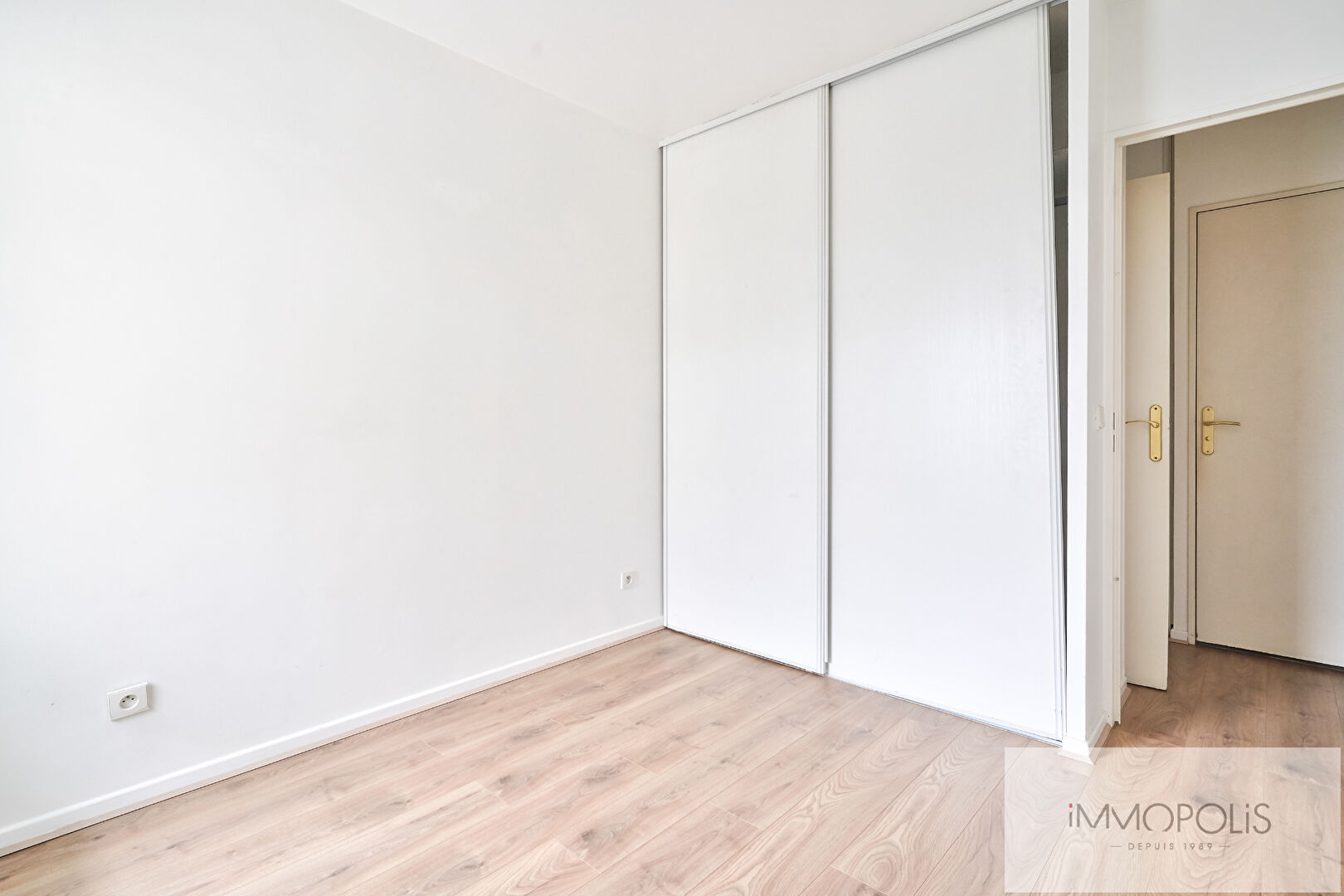 3 room apartment in Saint Ouen 8