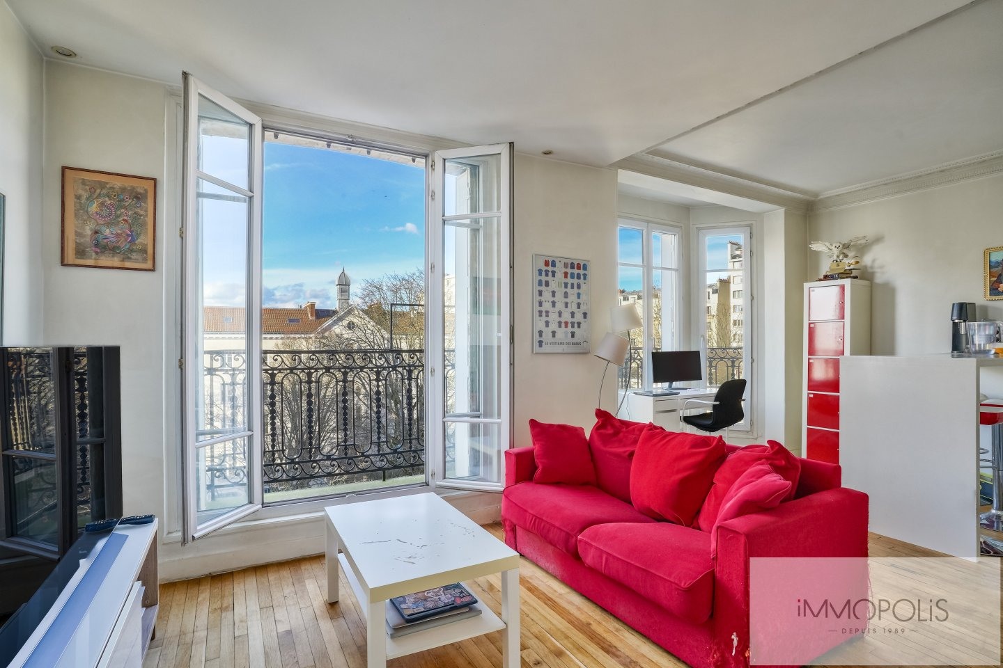 Superb 2 room apartment Ménilmontant/Sorbier Balcony open view 1