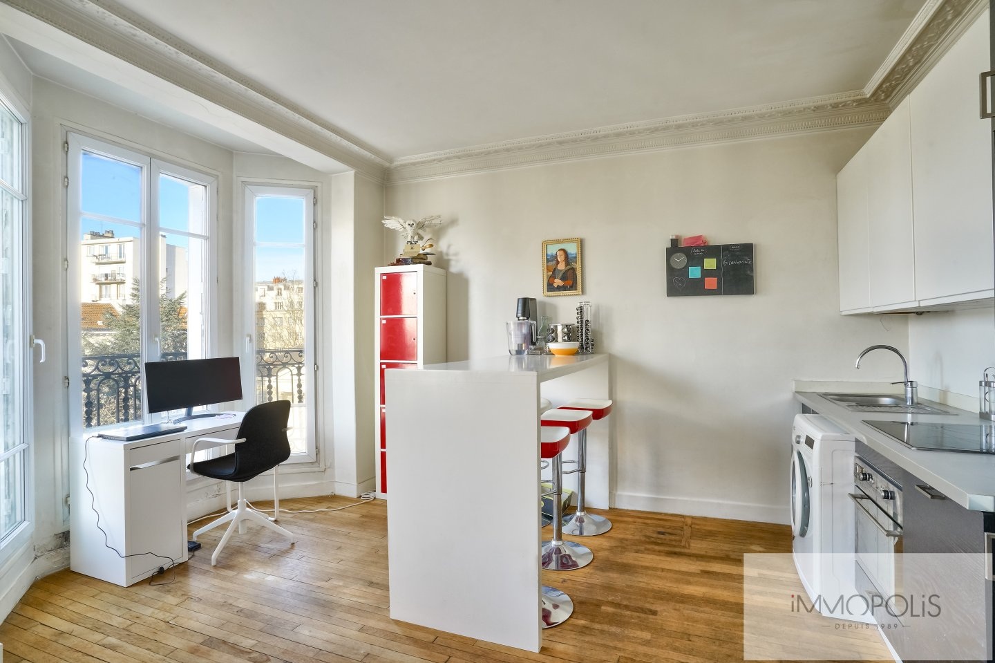 Superb 2 room apartment Ménilmontant/Sorbier Balcony open view 4