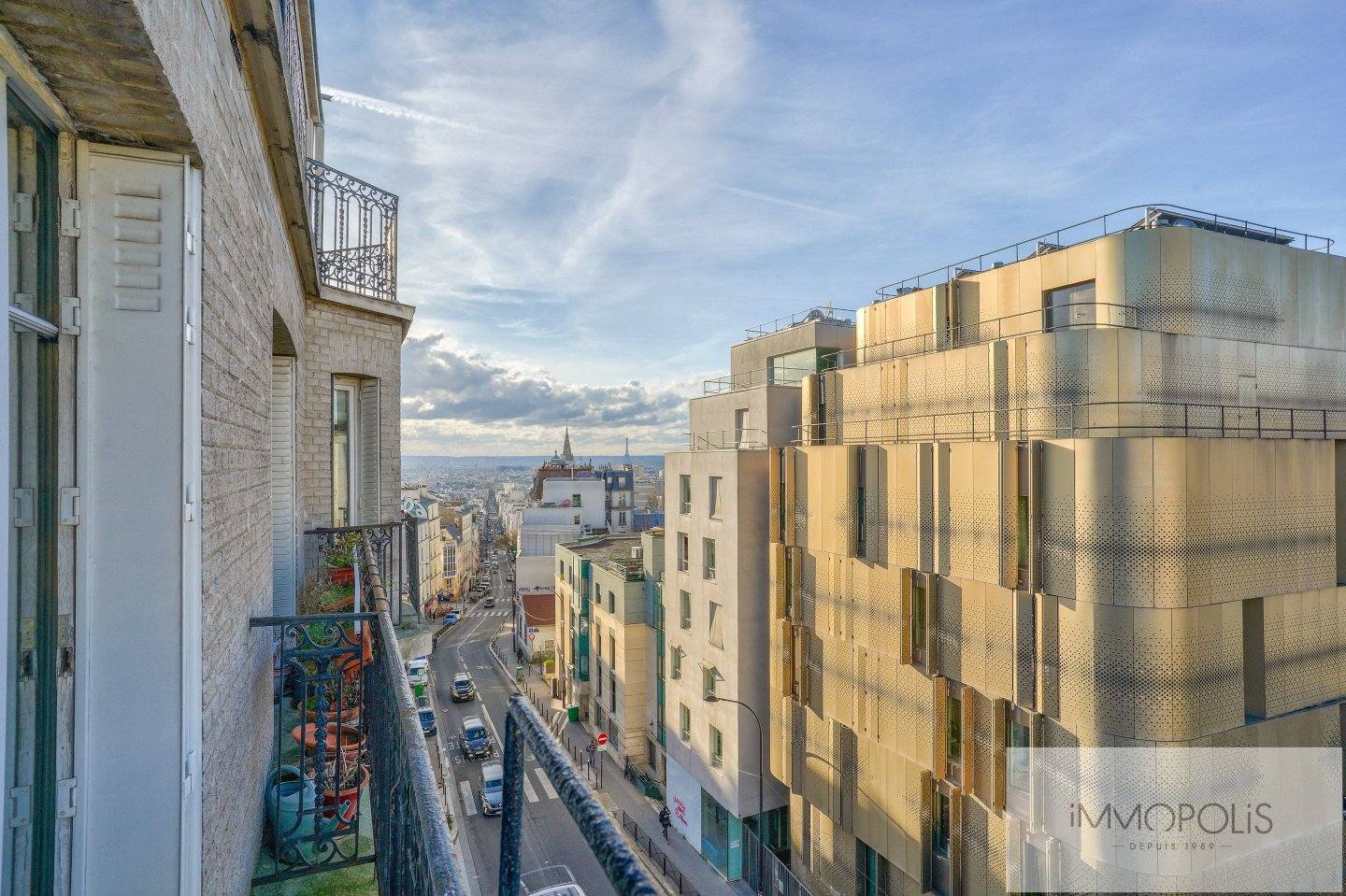 Superb 2 room apartment Ménilmontant/Sorbier Balcony open view 8