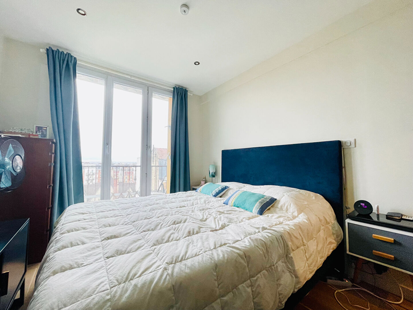 Élégant 2 pièces avec balcon filant et vue dégagée – Paris 20e quartier Saint Fargeau 6 Élégant 2 pièces avec balcon filant et vue dégagée – Paris 20e quartier Saint Fargeau 6