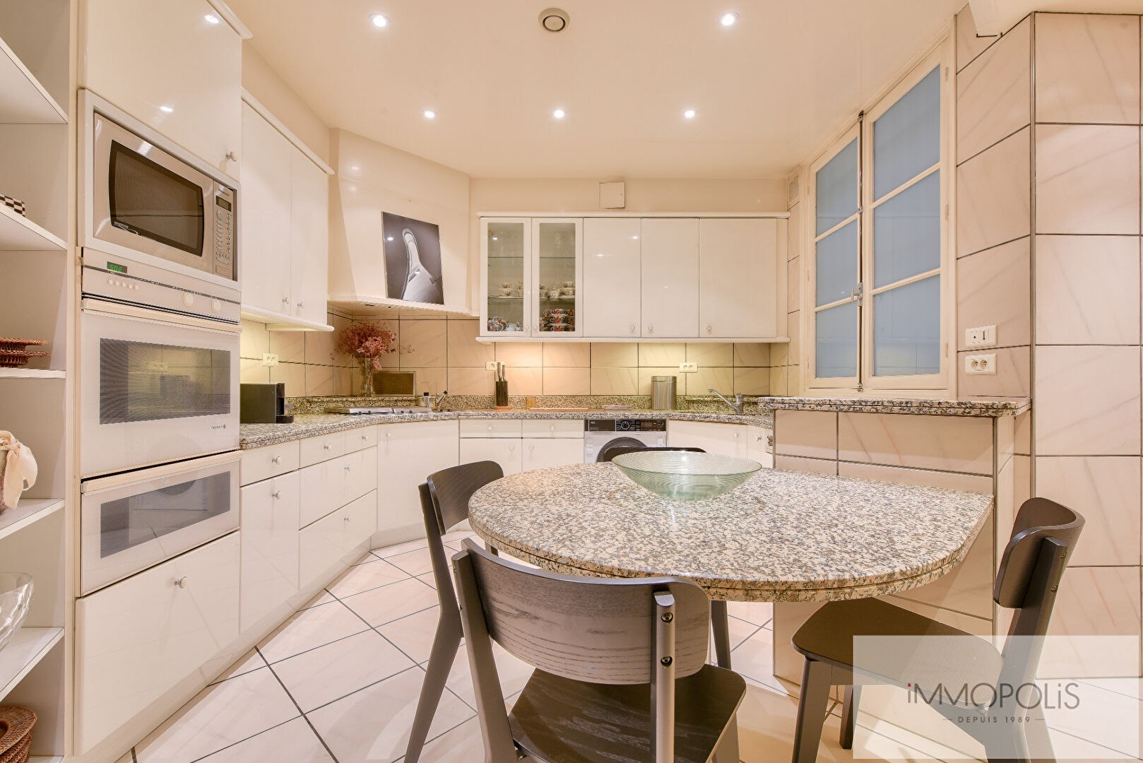 EXCEPTIONAL APARTMENT VIEW EIFFEL TOWER AND LES INVALIDES 14