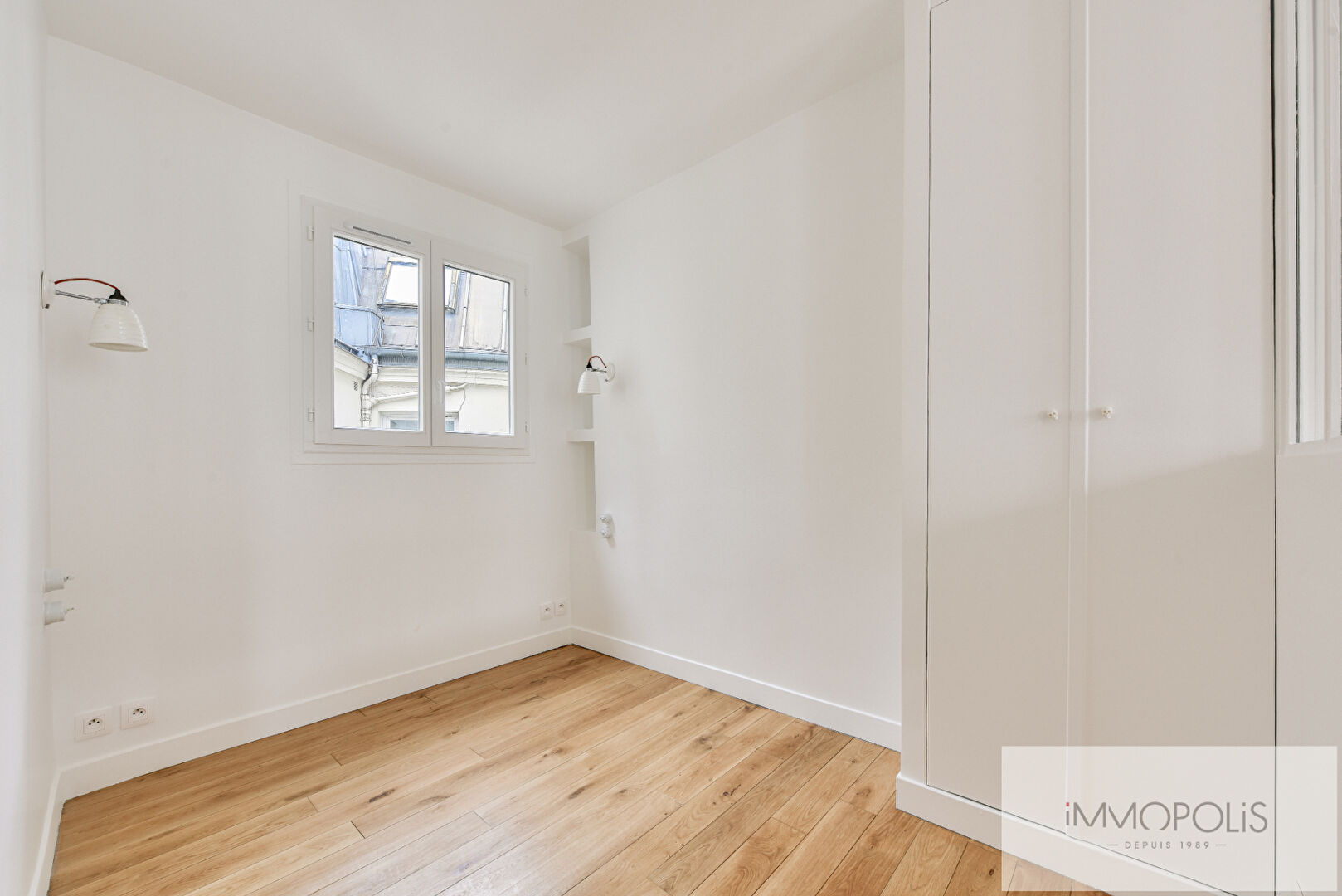 Exclusivité Montmartre Deux-pièces de charme entièrement rénové. 7