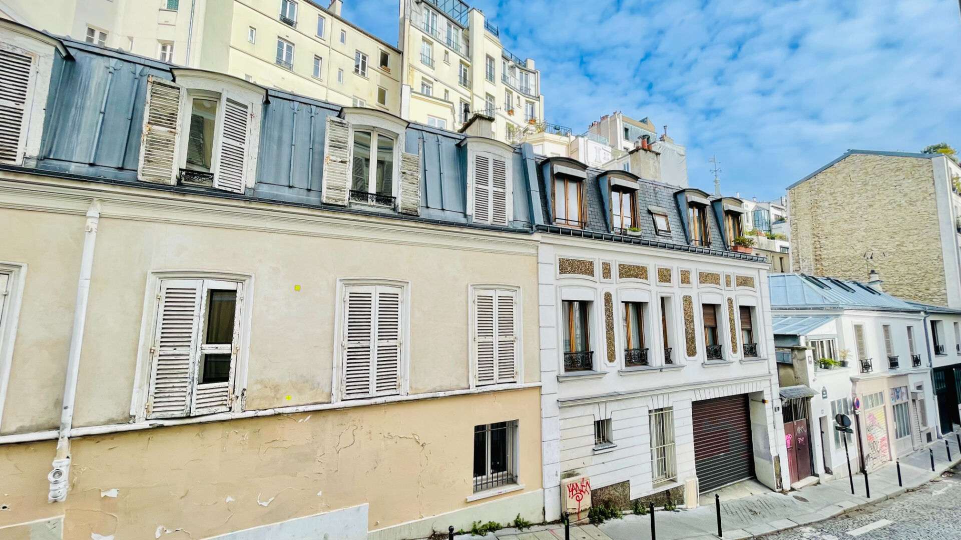 Beau 2 pièces clair et calme, situé rue Berthe à Montmartre : adresse recherchée 1 Beau 2 pièces clair et calme, situé rue Berthe à Montmartre : adresse recherchée 1
