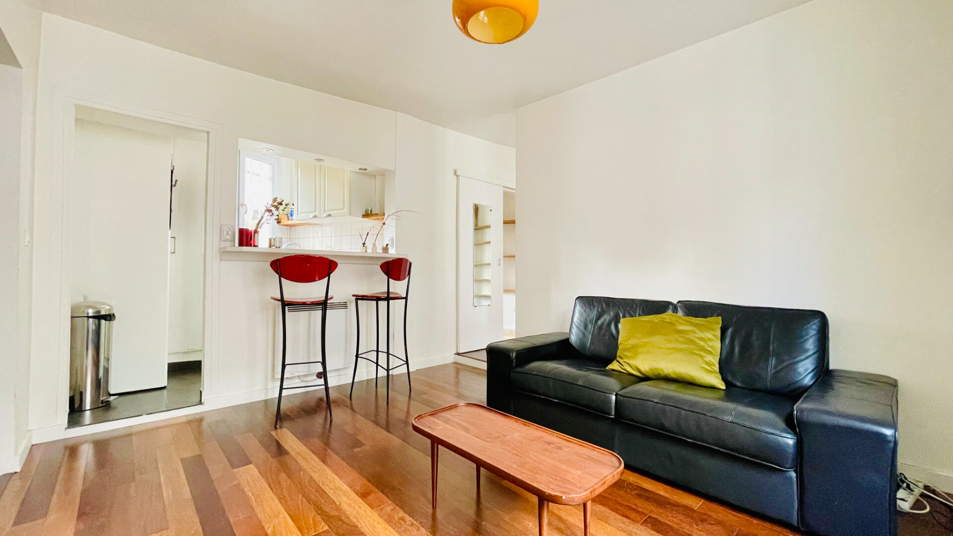 Beau 2 pièces clair et calme, situé rue Berthe à Montmartre : adresse recherchée 4