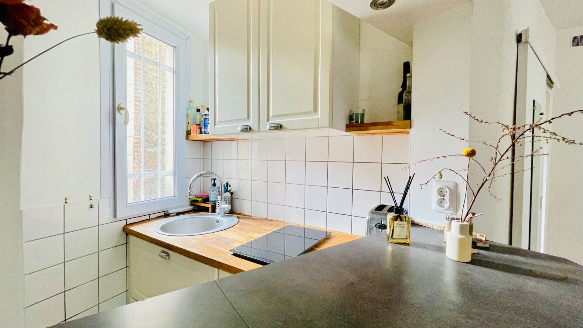 Beau 2 pièces clair et calme, situé rue Berthe à Montmartre : adresse recherchée 6