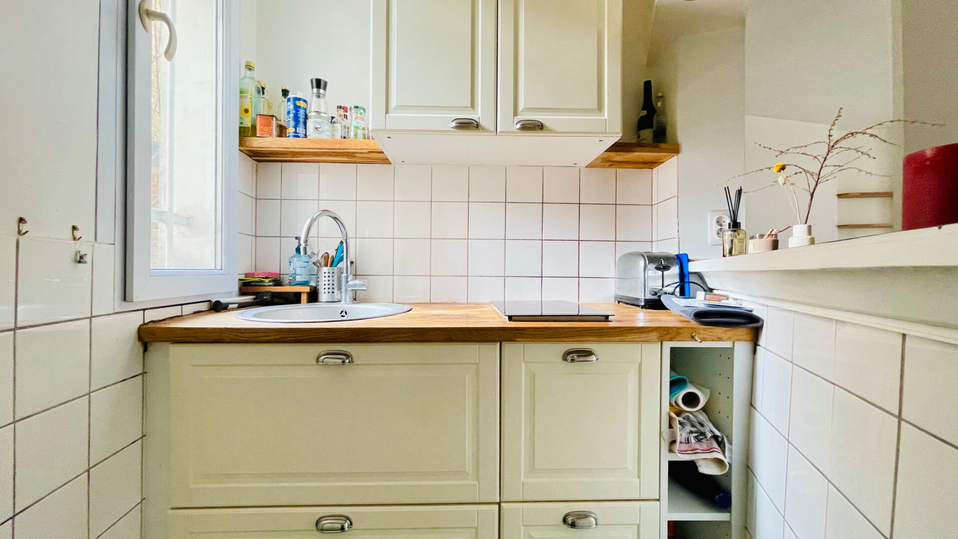 Beau 2 pièces clair et calme, situé rue Berthe à Montmartre : adresse recherchée 7