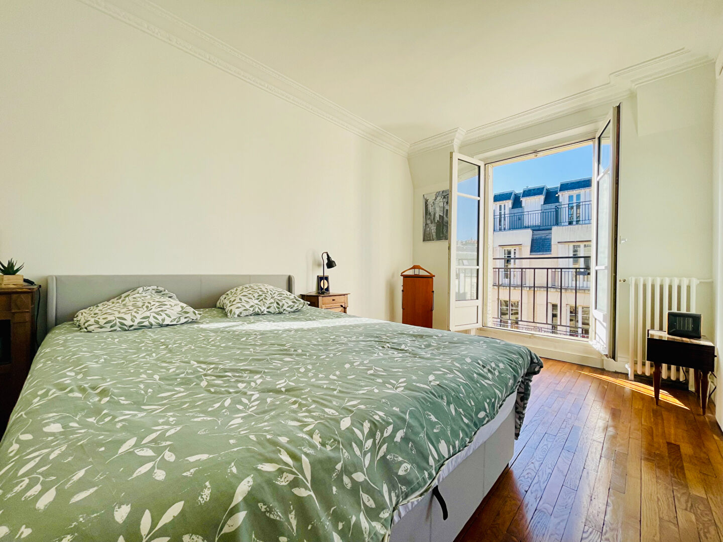 Montmartre – Villa Dancourt Triple vue Sacré-Coeur – 7e étage avec ascenseur – Résidence sécurisée 3