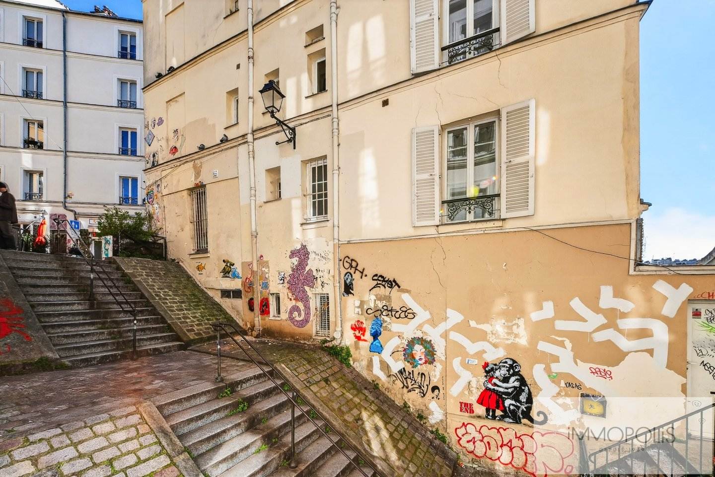 Rue des Trois Frères in the heart of the Abbesses. 3