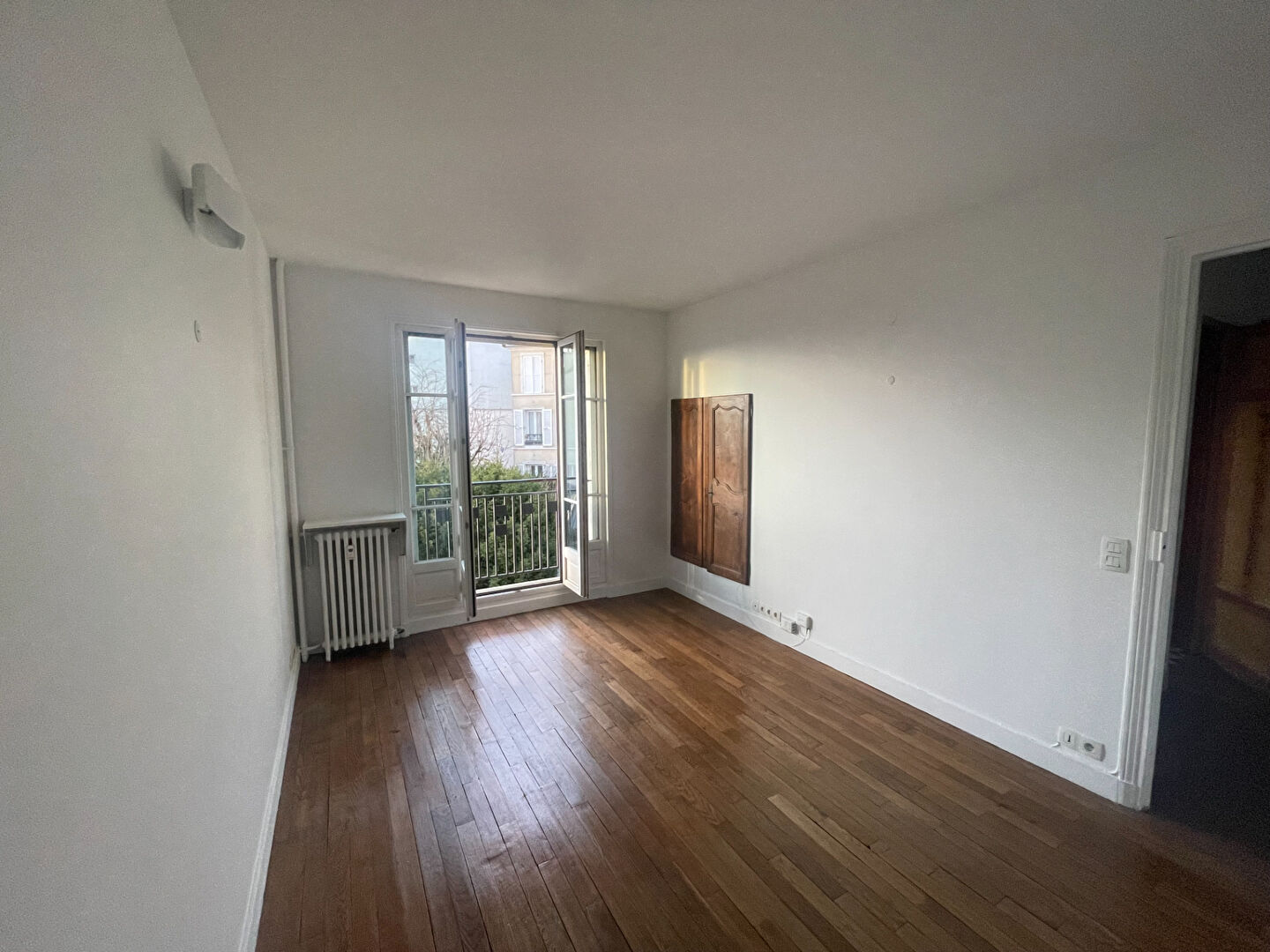 Paris apartment 2 room(s) 43.85 m2 1
