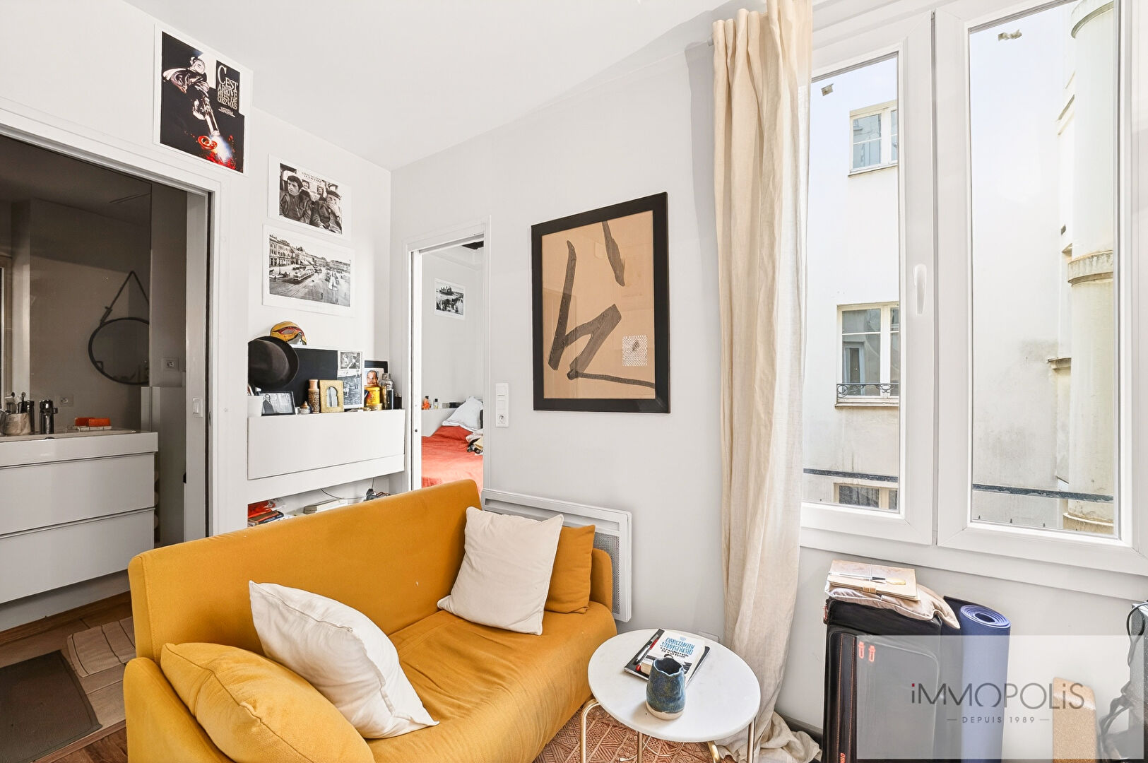 Studio refait à neuf – Paris 1er – Place des Victoires – au calme 4