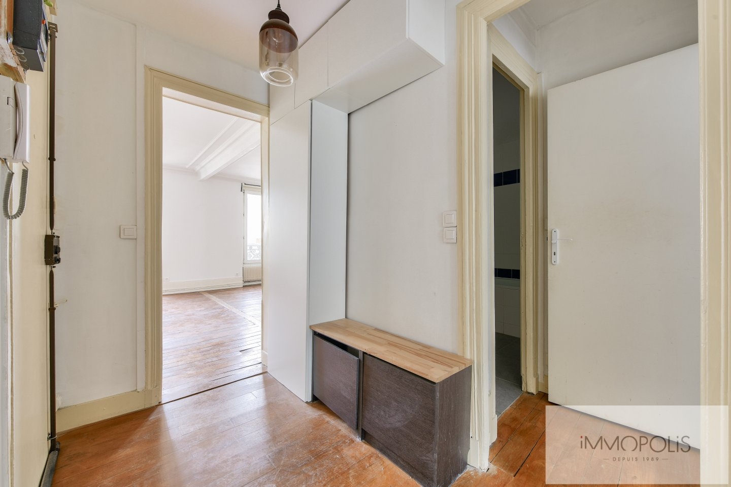 Charming two-room apartment not overlooked 16