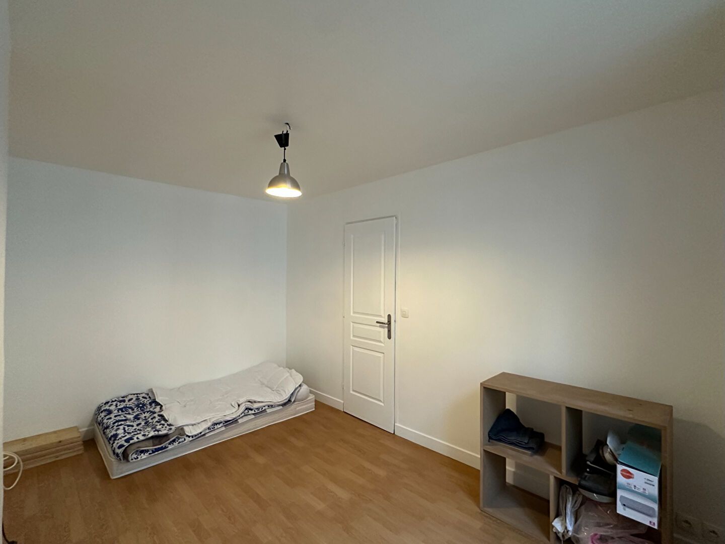 Two rooms RUE RAMEY 6