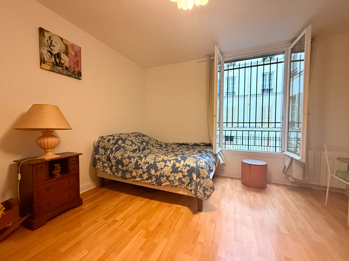 Charmant 2 pièces en bon état – Quartier Saint-Georges / Trinité, résidence sécurisée 1