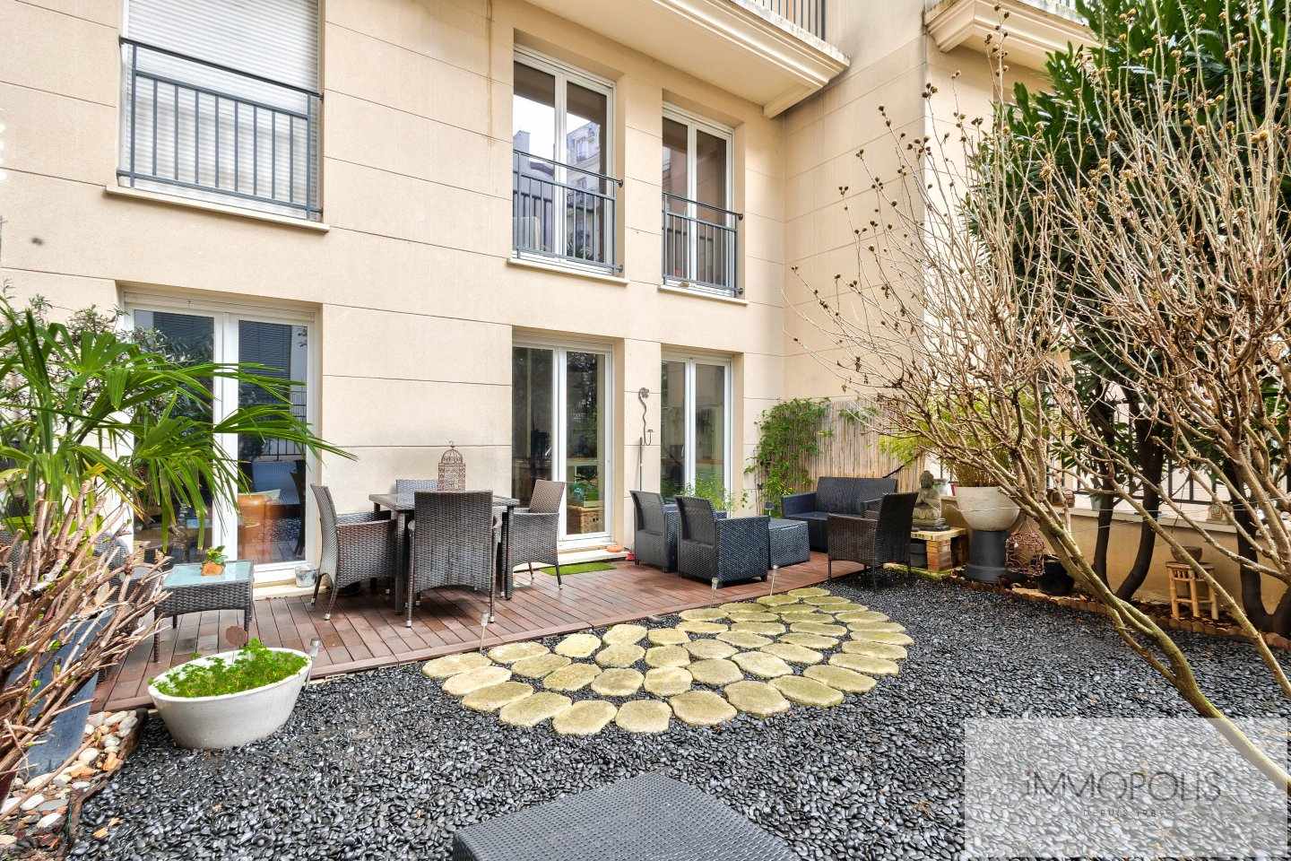 Appartement avec 45m² de jardin privatif ! 11