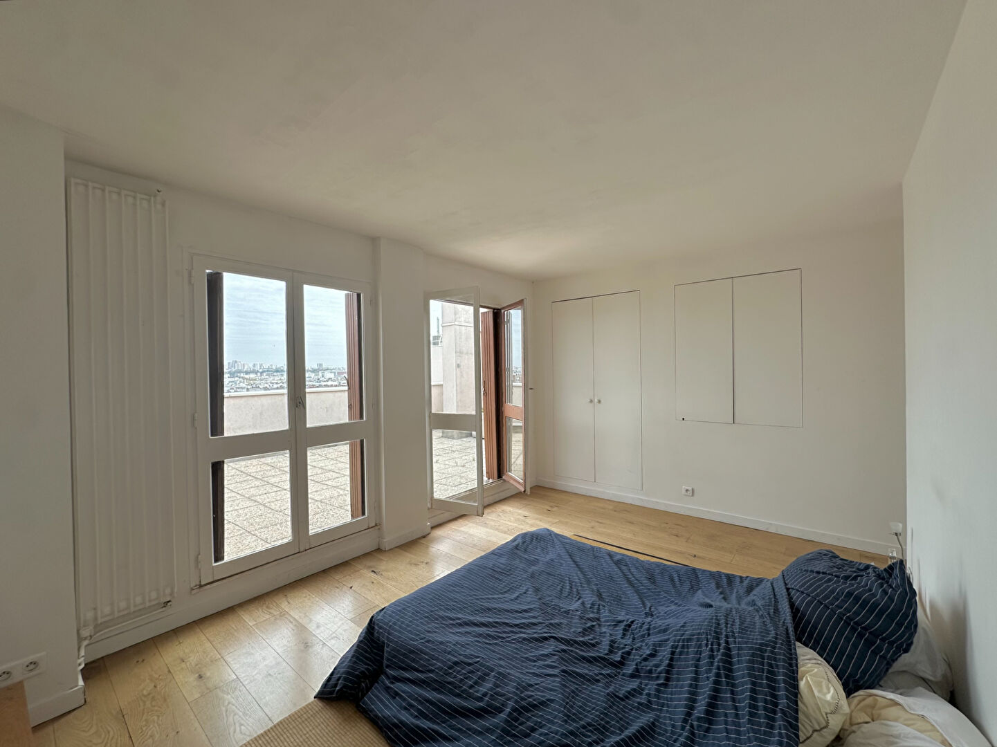 Exceptionnel duplex avec  deux terrasses – Dernier étage – Vue Sacré-Coeur 13