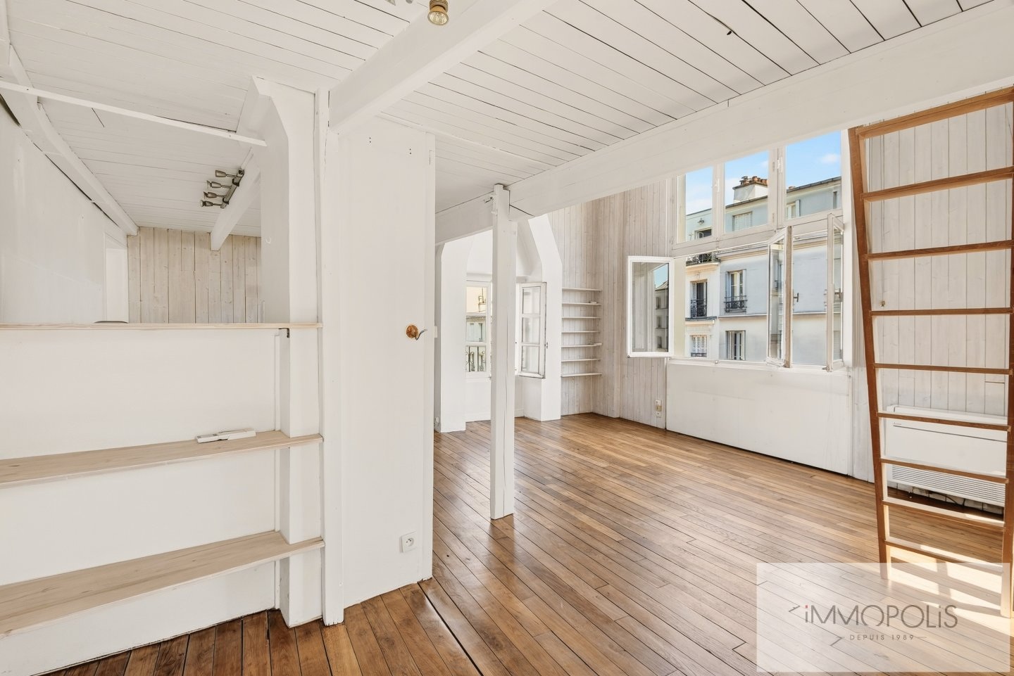 Modular « workshop » apartment to renovate – Sacré Coeur and Eiffel Tower view 80 m² – Abbesses Montmartre 12 Modular « workshop » apartment to renovate – Sacré Coeur and Eiffel Tower view 80 m² – Abbesses Montmartre 12
