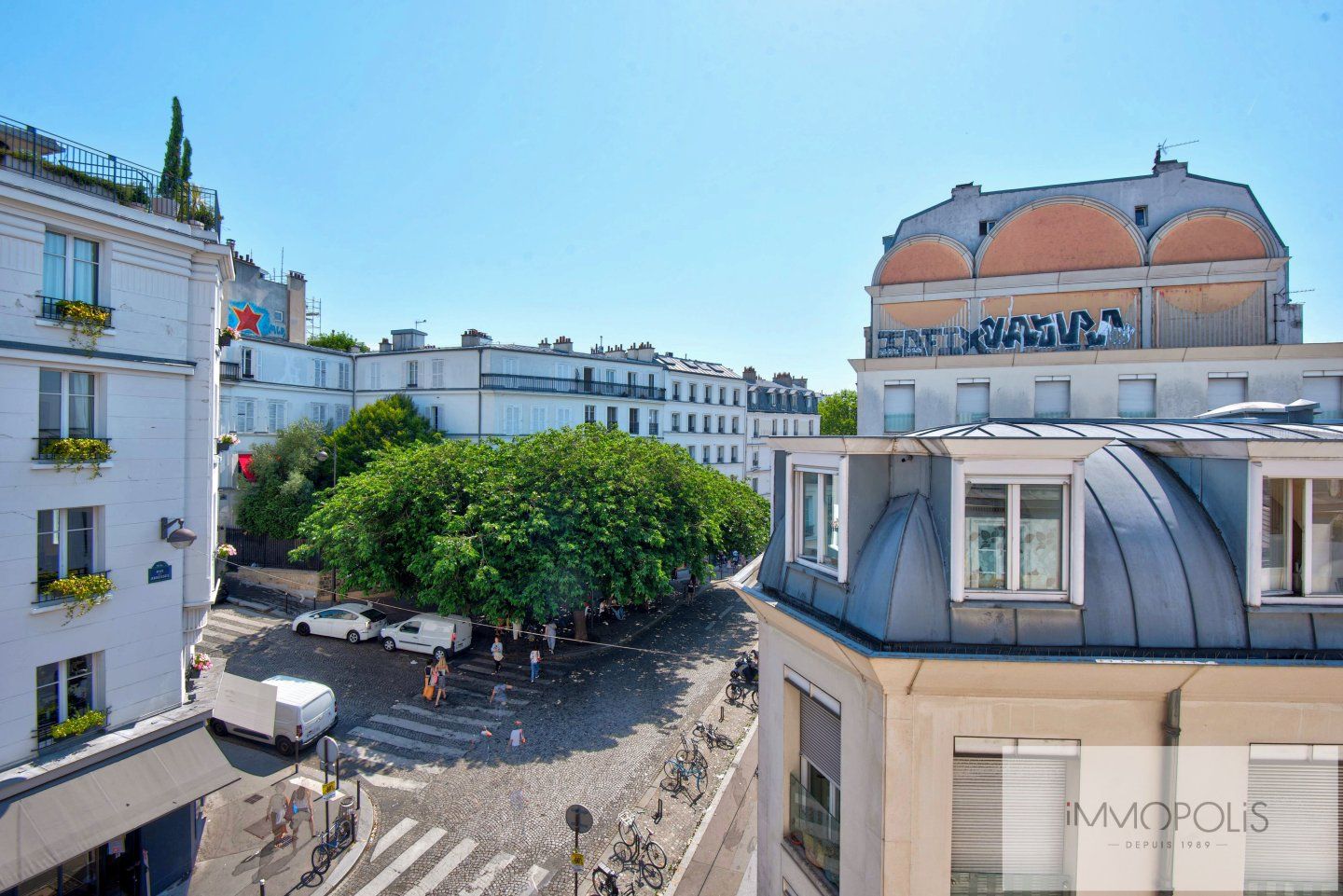 Modular « workshop » apartment to renovate – Sacré Coeur and Eiffel Tower view 80 m² – Abbesses Montmartre 14 Modular « workshop » apartment to renovate – Sacré Coeur and Eiffel Tower view 80 m² – Abbesses Montmartre 14
