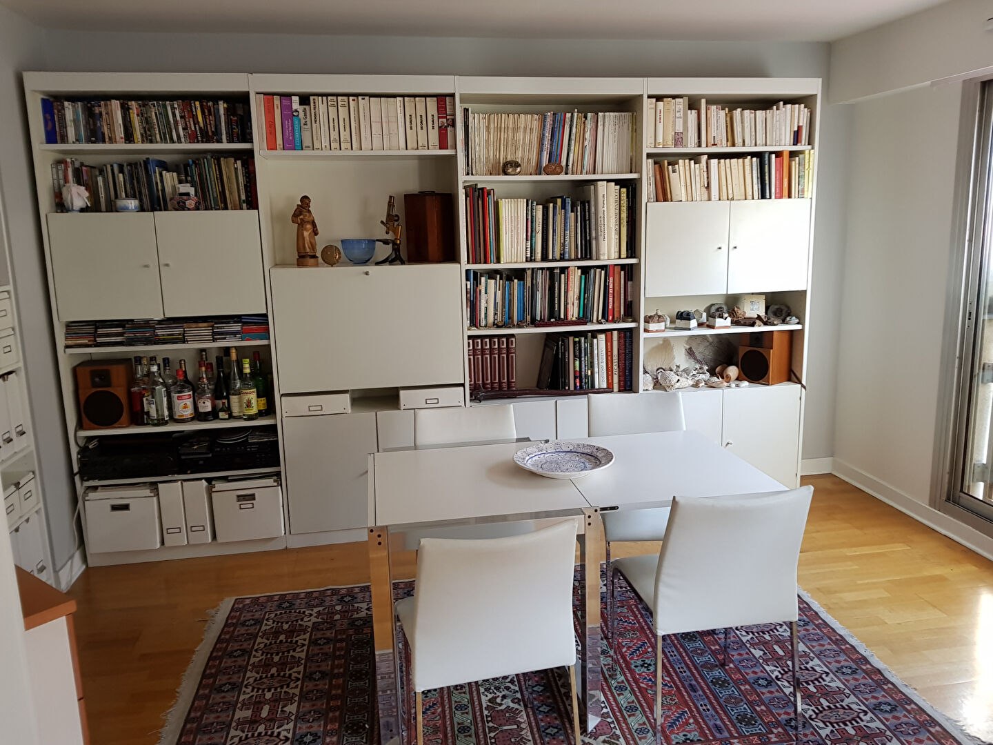 Paris 3 Room Apartment. To modernize… 2 Paris 3 Room Apartment. To modernize… 2