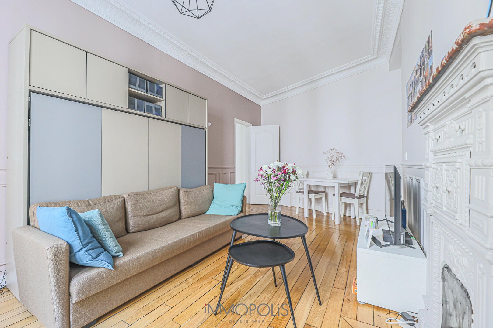 Square Carpeaux / Lamarck 2 rooms 1 bedroom no work! 3 Square Carpeaux / Lamarck 2 rooms 1 bedroom no work! 3