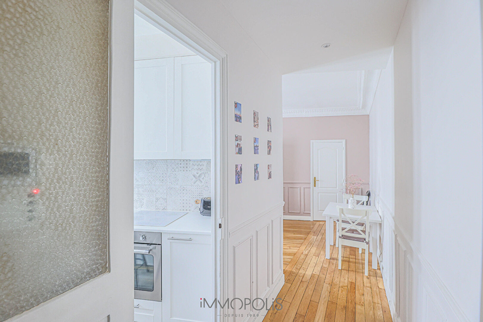 Square Carpeaux / Lamarck 2 rooms 1 bedroom no work! 8 Square Carpeaux / Lamarck 2 rooms 1 bedroom no work! 8