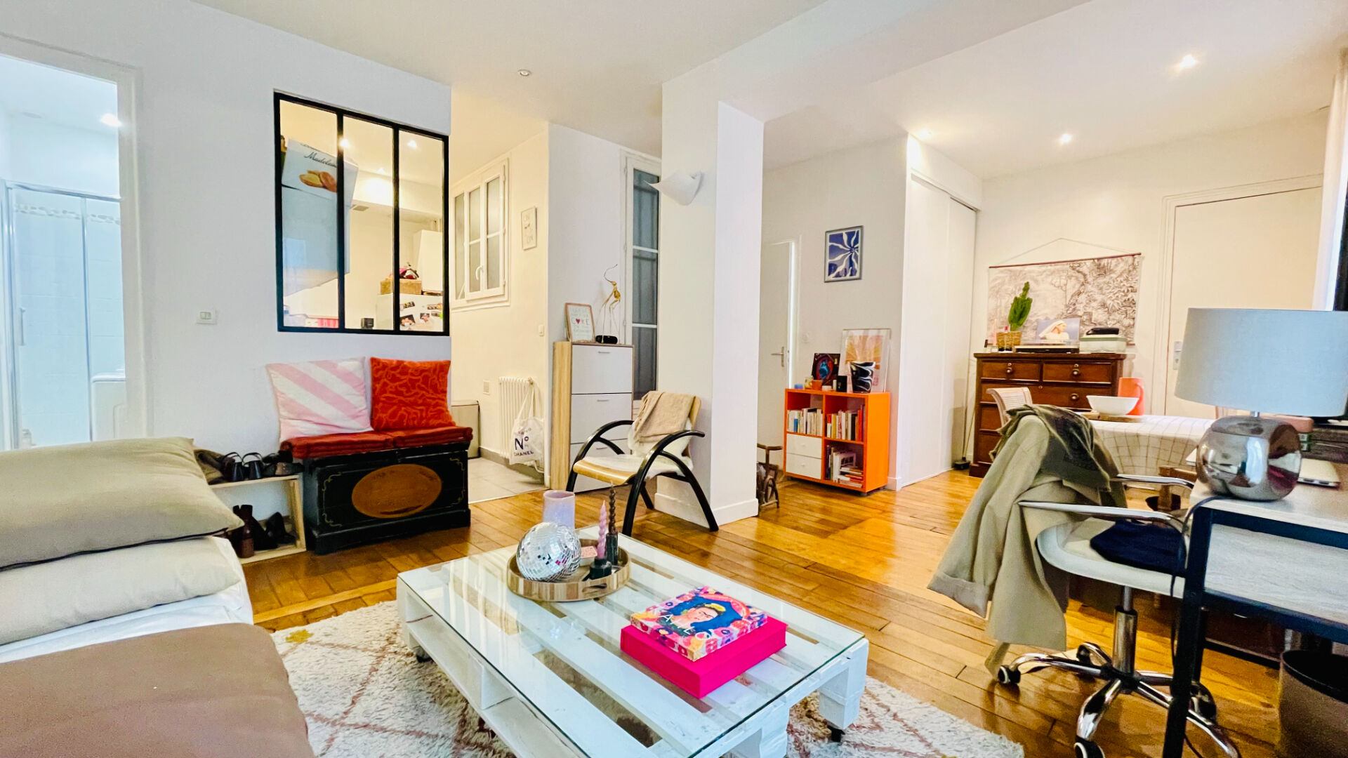 Paris 9th, So-Pi, rue Pierre Fontaine: pleasant 3-room apartment of 56.04 m2 Carrez in a beautiful old building 1