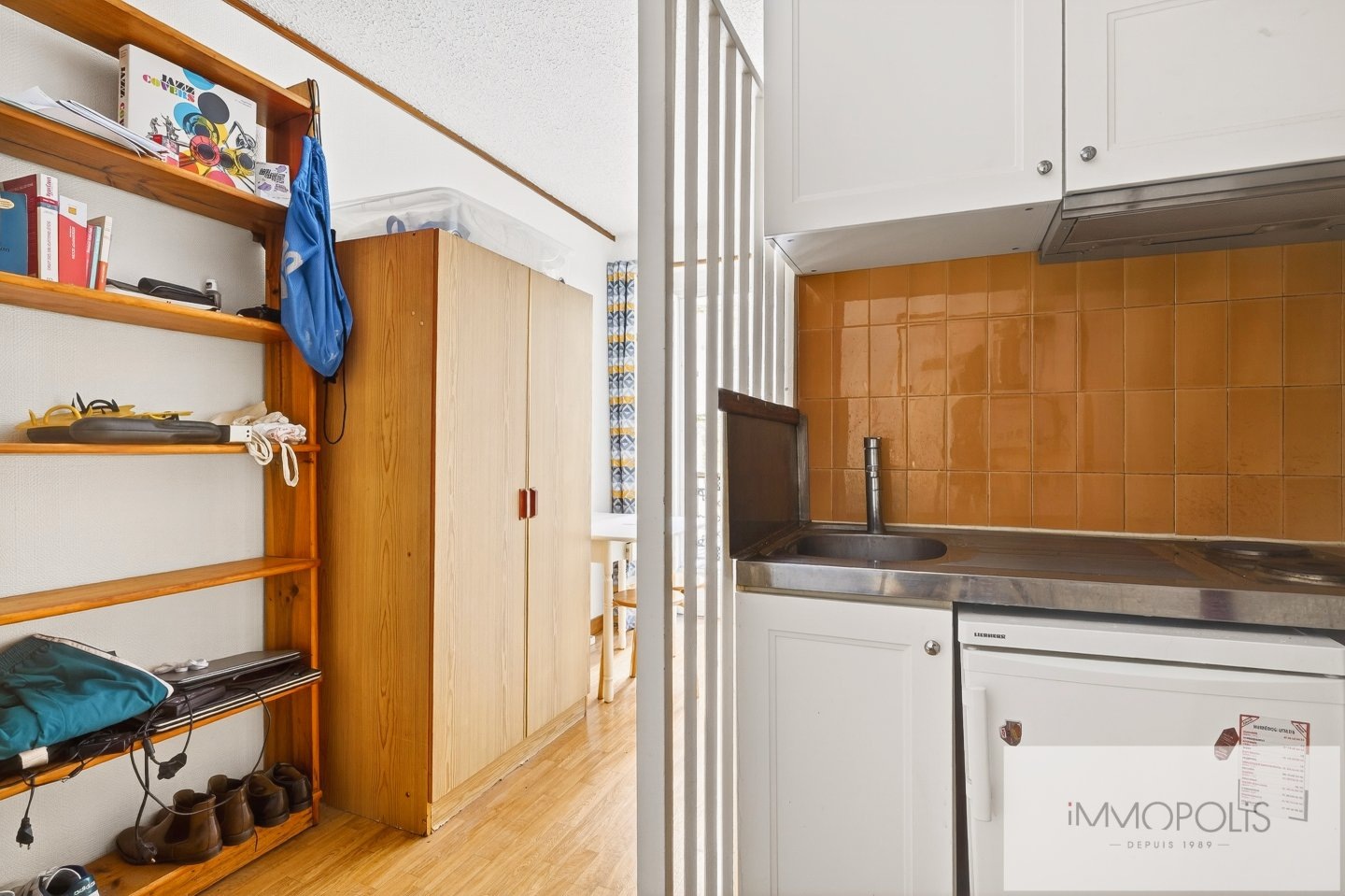 Studio rue des Martyrs in Abbesses. 10