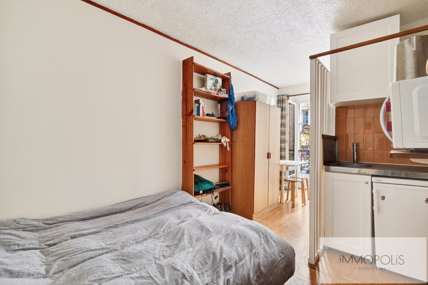 Studio rue des Martyrs in Abbesses. 7