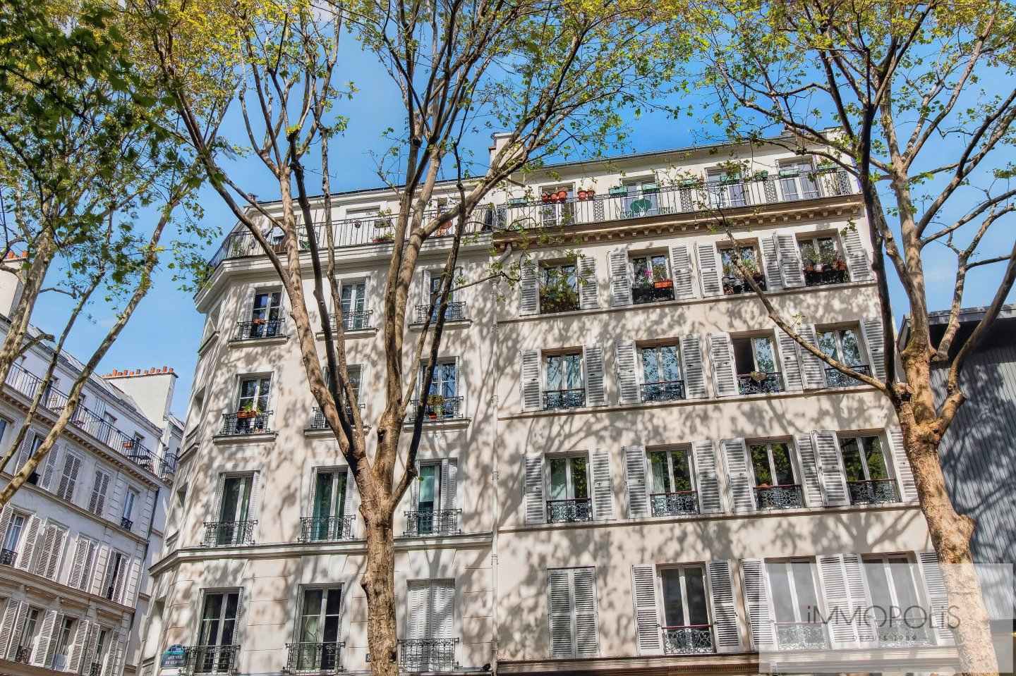 Avenue de Clichy – Paris 17 e. 12