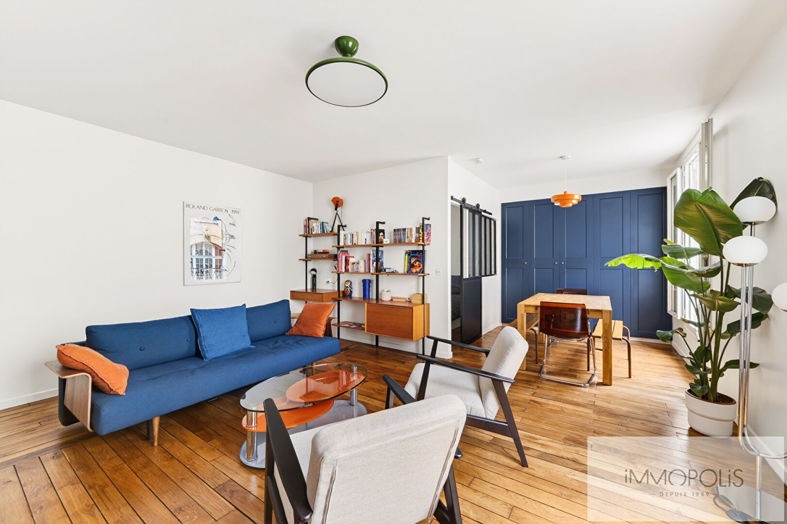 Montmartre – renovated 3 room apartment, potential 2 bedrooms, near Sacré-Coeur 1