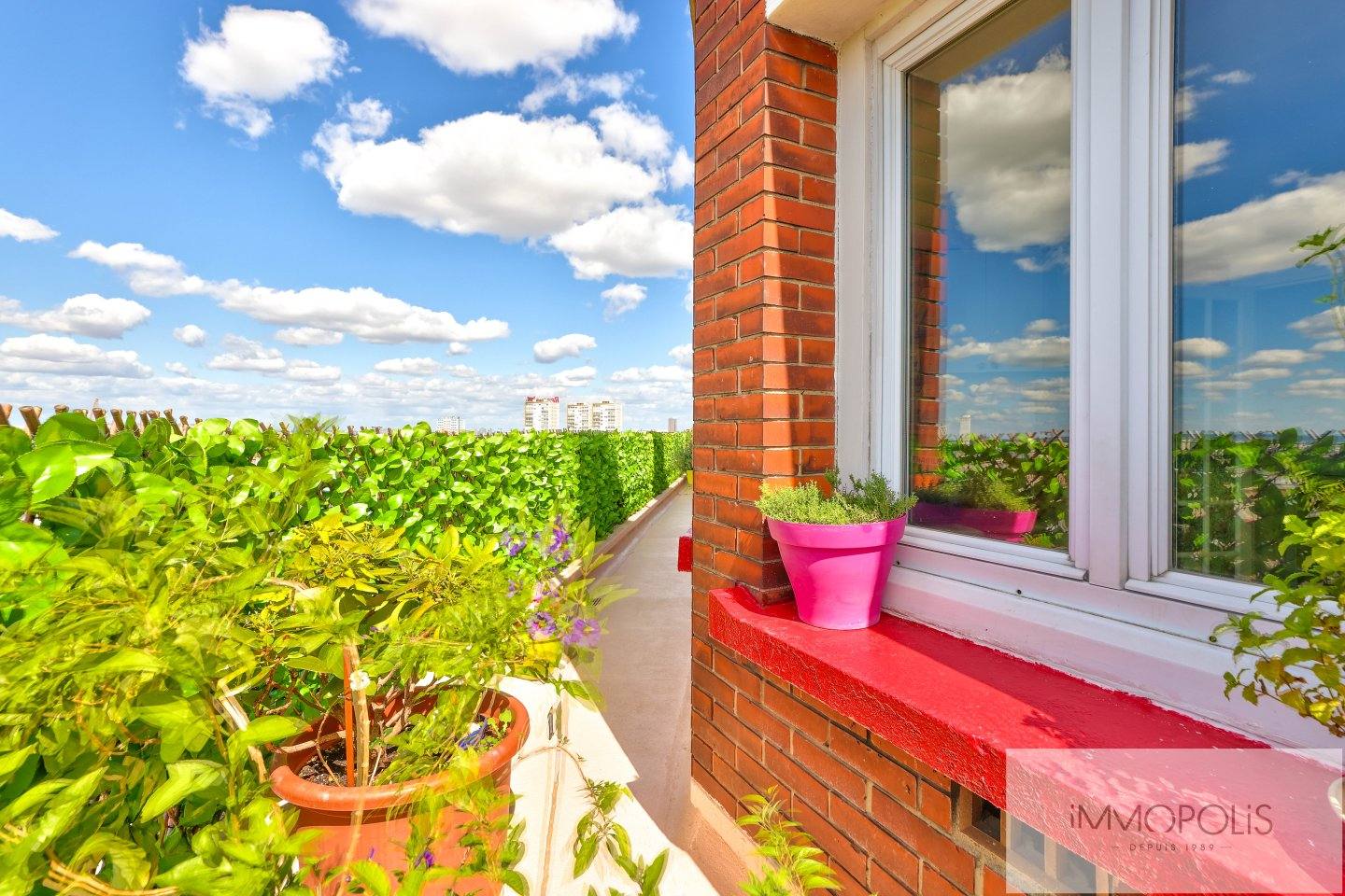 Two rooms with balcony! 15