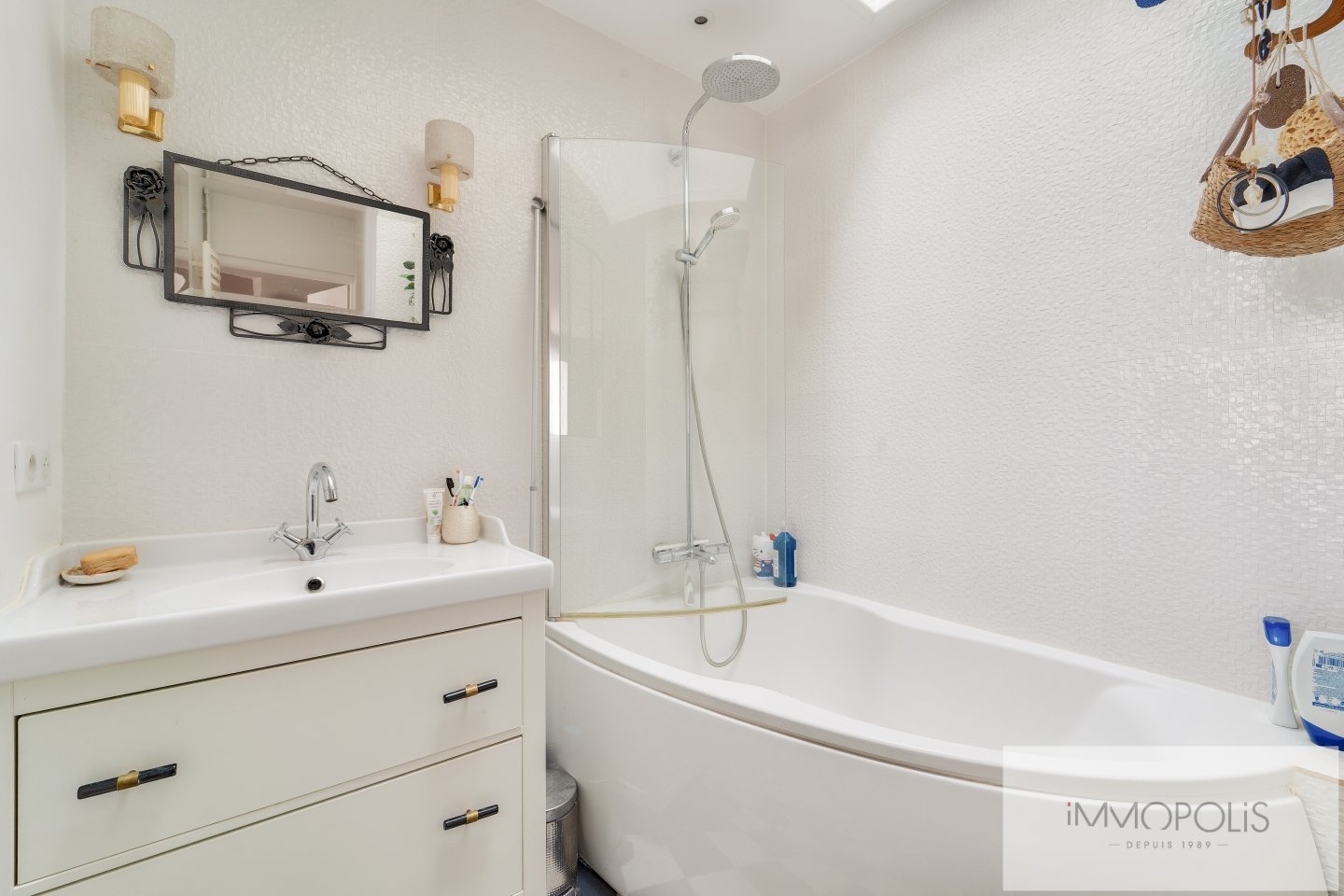 Bright 4 room open view Sacré-Coeur 14