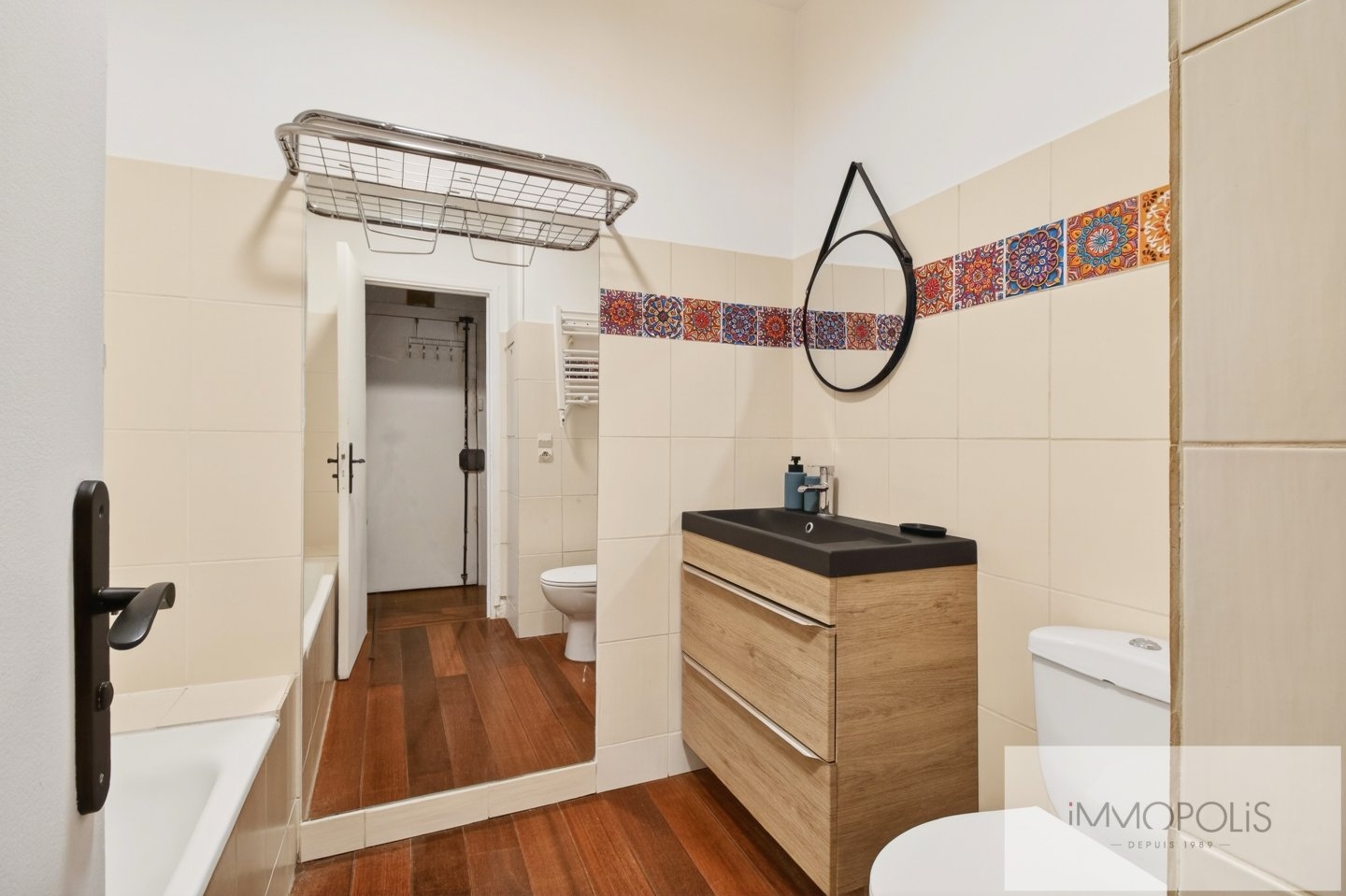 Rue Gabrielle in the heart of Montmartre. 9