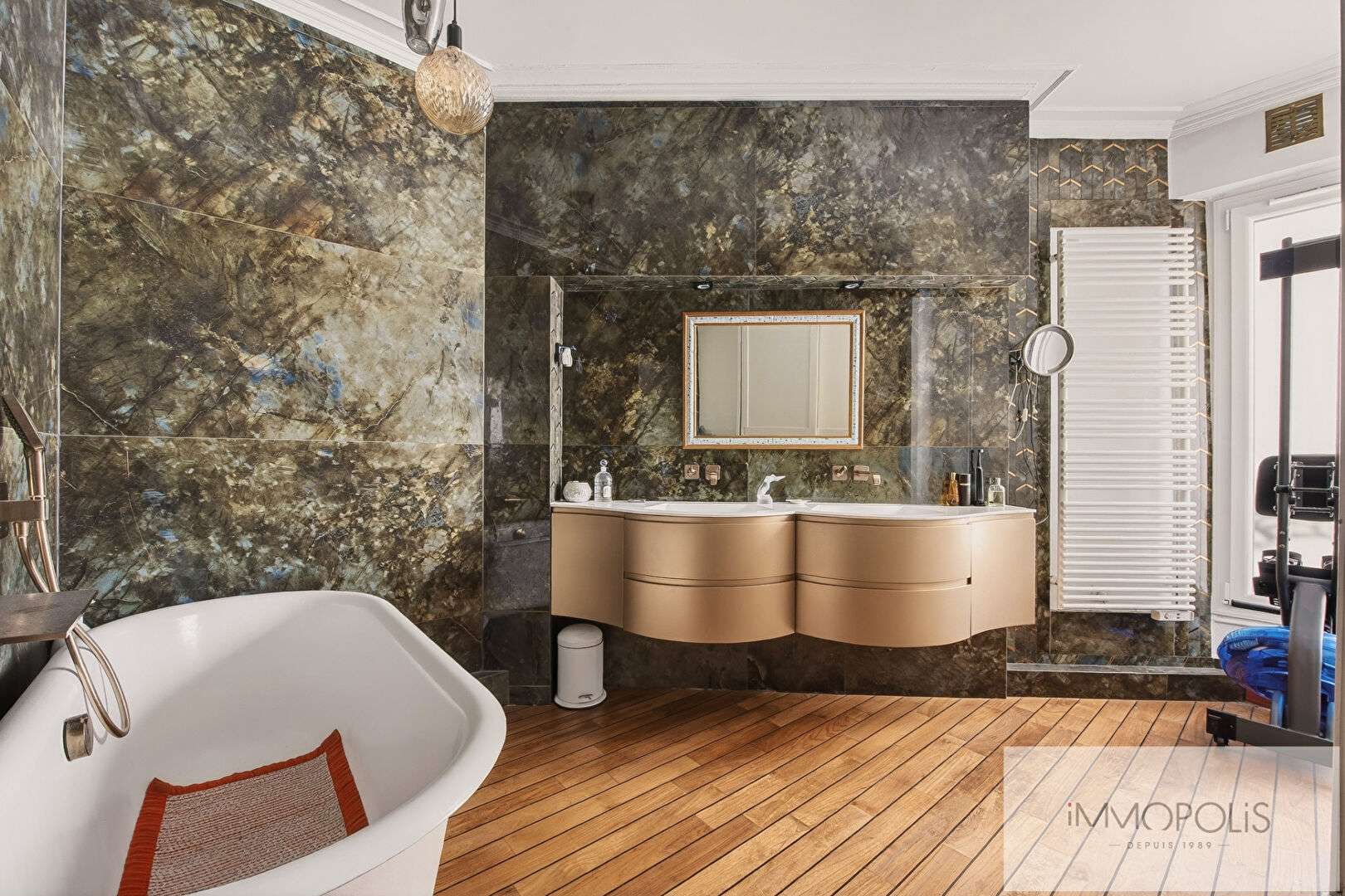 Appartement haussmannien avec balcon et potentiel 3 chambres 11