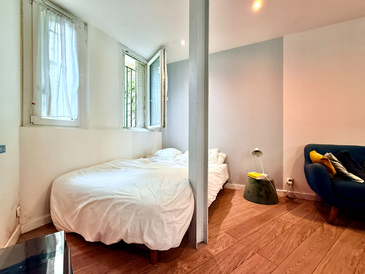 In the heart of Montmartre – Studio sold rented with immediate profitability 3