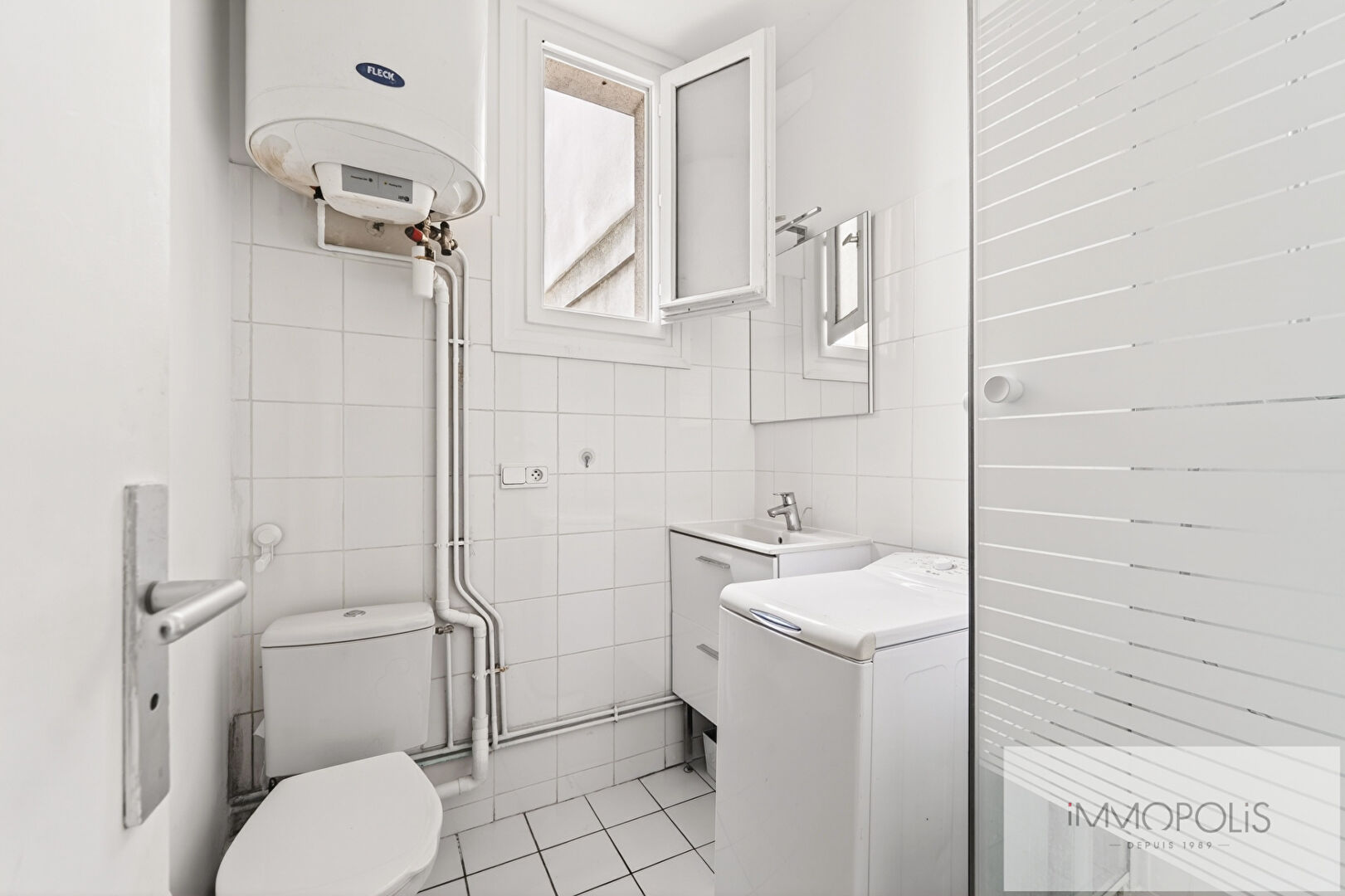 Charming 2 room apartment in good condition – Saint-Georges / Trinité district, secure residence 10