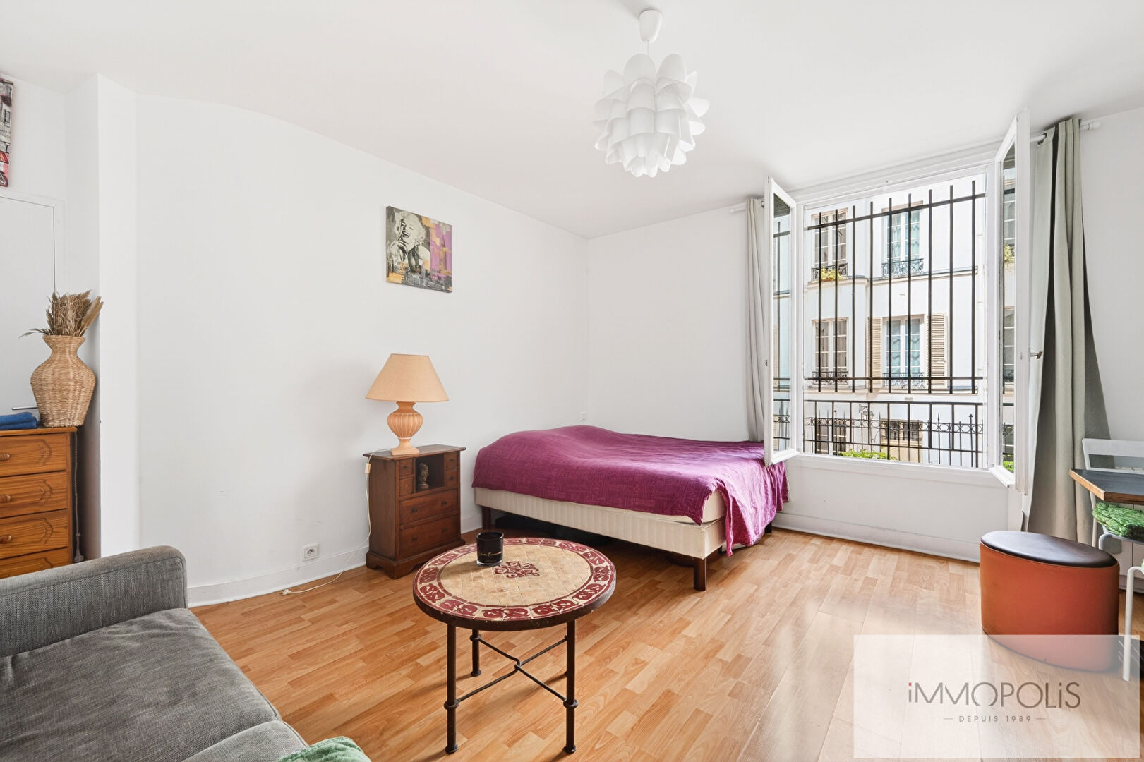 Charming 2 room apartment in good condition – Saint-Georges / Trinité district, secure residence 2