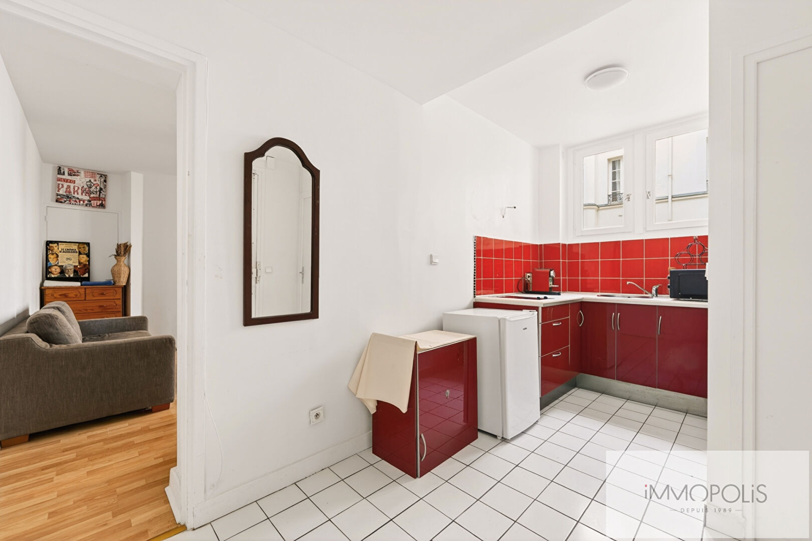 Charming 2 room apartment in good condition – Saint-Georges / Trinité district, secure residence 6