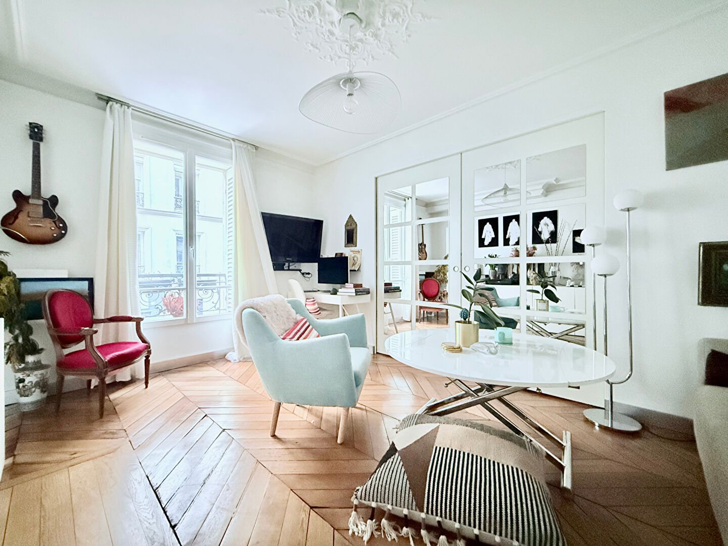 Abbesses district, charming apartment ready to move in! 1