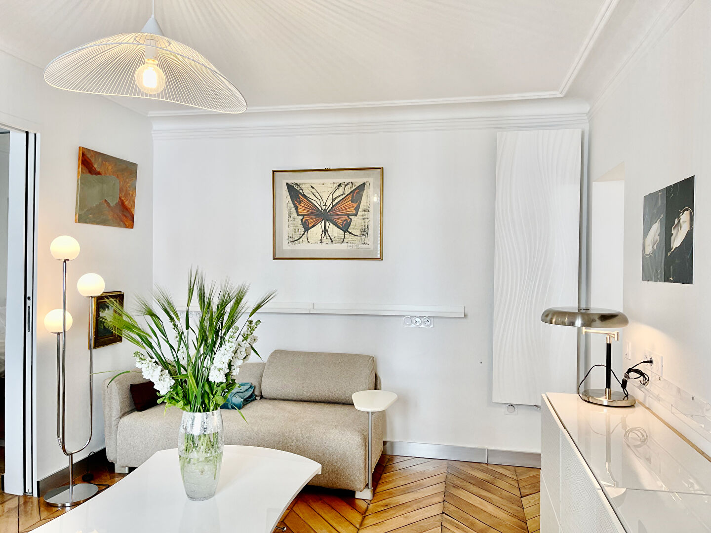 Abbesses district, charming apartment ready to move in! 2